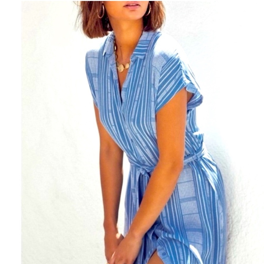 NWT Lulu’s I’m the one blue and white striped dress
